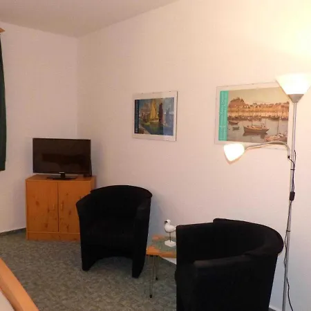 Haus Seewind Warnemuende _ Objekt Apartment *