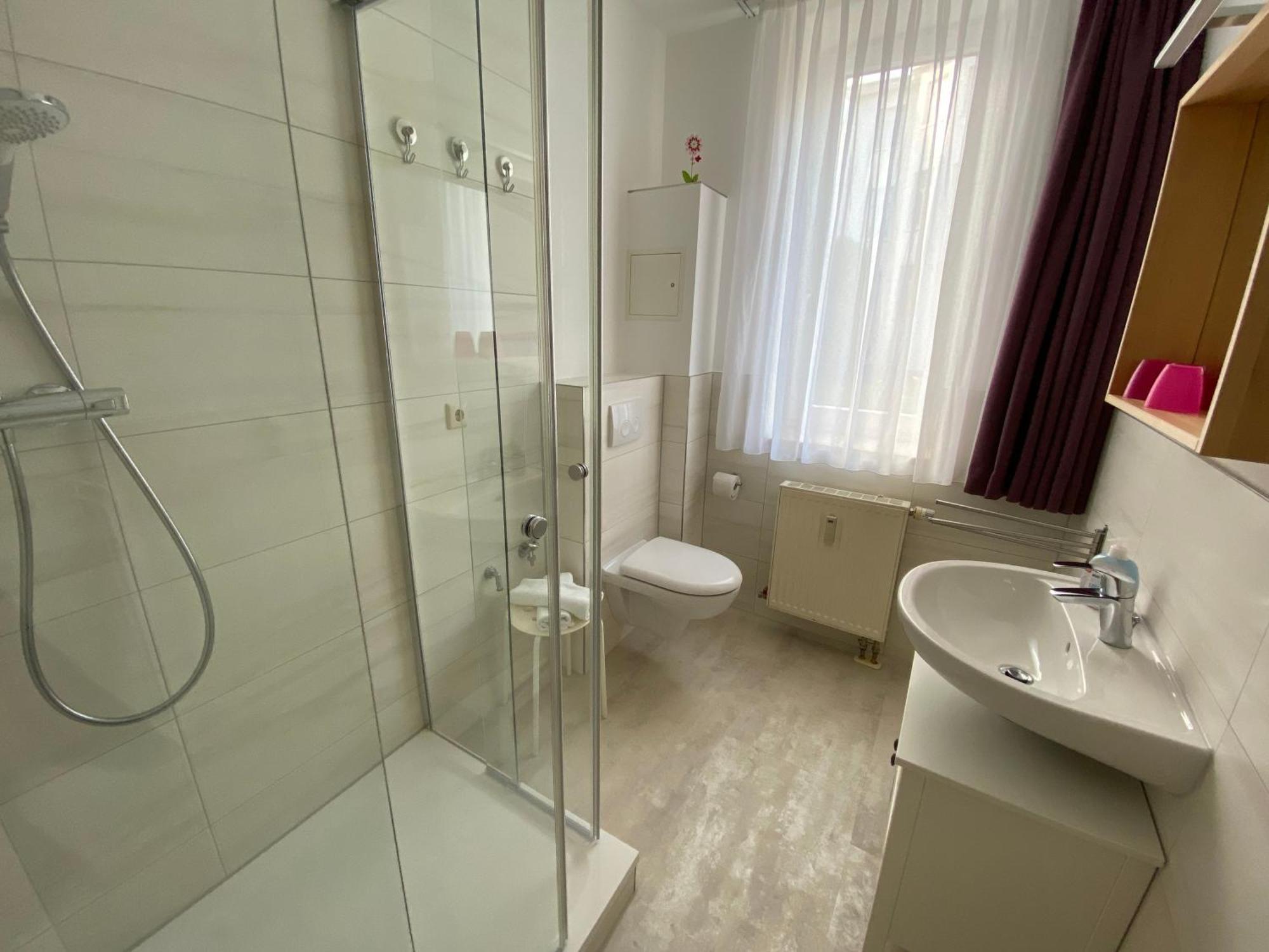 Apartment Haus Seewind Warnemuende _ Objekt *